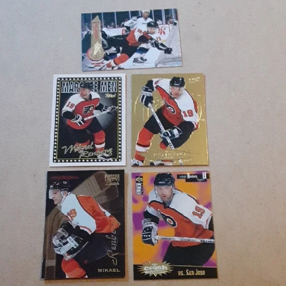Mikael Renberg Flyers Hockey Cards & Sticker Collection - Picture 14 of 16